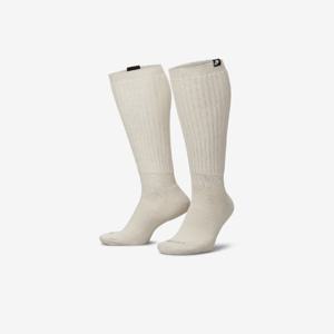 M 나이키양말 NQK FN7406-072 에브리데이 플러스 슬라우치 쿠션 크루 삭스(1켤레)