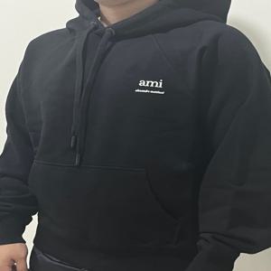 아미 알렉산드르 마티우시 후디 USW224 747 001