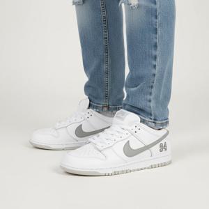 슈프림 콜라보 나이키 SB 덩크 로우 화이트 스니커즈 HQ8487 100