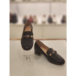 금강제화 르느와르 여성 장식 로퍼 펌프스 블랙 RENPUC3805K1