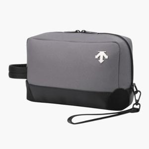 데상트골프보스턴백 GQC DP32MFBG81-DBEG 남성 나일론 경량 파우치 Dark BEIGE