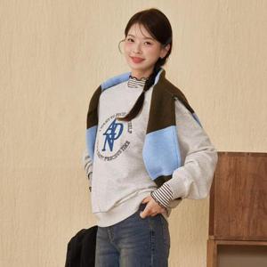 체이스컬트 동백01 오버핏 그래픽 맨투맨 EERG5182