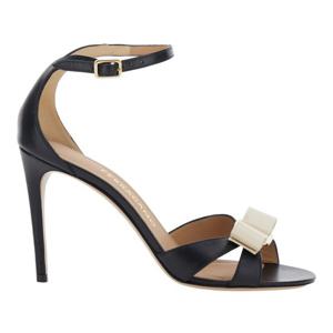 페라가모 보우 디테일 앨몬드 토 베라 샌들 01L431 0791390