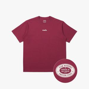 디아도라반팔티 AQS D4221LRS64MAS 포지타노 서클 로고 반팔 티셔츠 MAGENTA