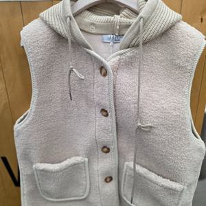 [레코브]양털후드베스트  LC31EYVT505X