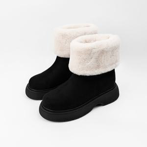 [신난다슈] 여성 앵클부츠 5cm 여자 방한 앵글 털 부츠 기모 퍼 스웨이드 통굽 FL251489 블랙