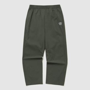 엄브로바지 VQA UQ321SPT94-DKH 액티브 올라운드 테이퍼드핏 팬츠 Dark Khaki