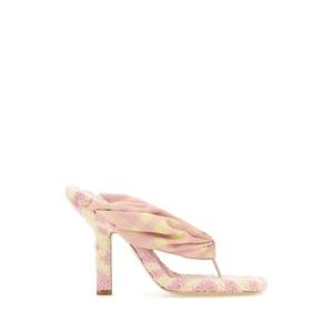 버버리 여성 연핑크 캔버스 프린티드 플립플랍 힐 8079968 B8684