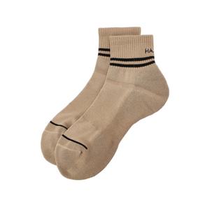 헤지스 골프 26SS 베이지 남성 스트라이프 로고 중목 양말 HUSS6E103I4