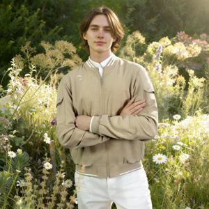 챌린저 남성 에어패스 스타디움 블루종 자켓 베이지 CHF1MJK6102BE