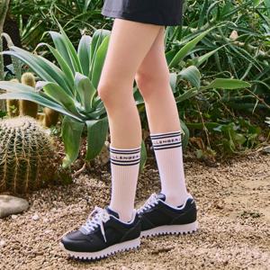 챌린저 유니 스트라이프 포인트 중목 양말 화이트 CHE1USO5182WH