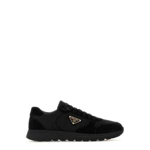 프라다 트라이앵글 로고 레이스업 스니커즈 2EE436FG000D7C F0002 TP944649354