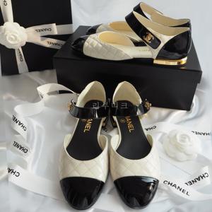 샤넬 투톤 메리제인 플랫슈즈 아이보리 무광유광 G38441