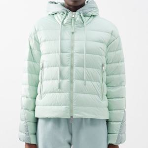 25 FW 몽클레어 Sylans 실렁 퀼티드 다운 쉘 후드 크롭 패딩 I1 093 1A00091 595FE