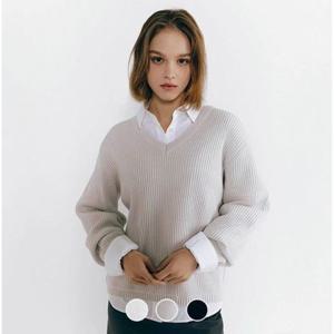 [지오다노]여성 브이넥 스티치 긴팔 니트 스웨터 355501