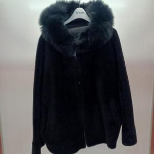 Latium HC06 폭스후드 집업 A리인 점퍼형 하프길이 양모코트 T2554ct01B