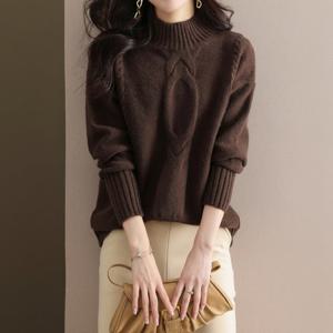 [에이시크] 아르떼 꽈배기 하프넥 니트 C25DKN085