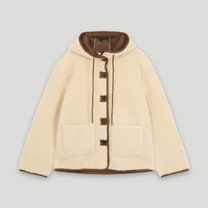 [코데즈컴바인] 스웨이드 배색 후드 퍼 자켓 (CKD-FR382WB)