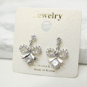 큐빅리본 하트 드롭귀걸이