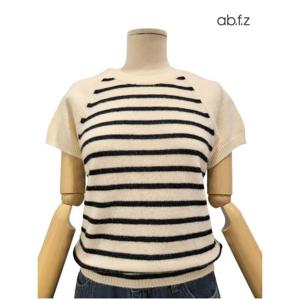 [에이비에프지]스트라이프 패턴 포인트 반팔 니트 APZ4QW36J