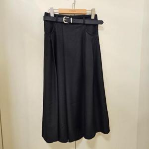 스테파니 HC07 절개 벨트세트 플레어 스커 A25SK5307