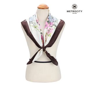 메트로시티 소뇨 사각 스카프 MSFI-5406