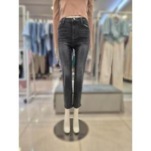 부루앤쥬디 세이브존03 부루앤쥬디  캣 일자 스키니 청바지 SAVBBKBQDP008P