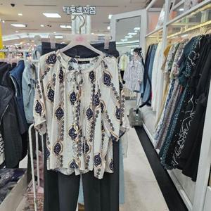 수스 DP01 코지라운드블라우스 S252BBL760