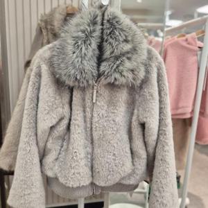 밸리걸 HC12 퍼점퍼 71562902