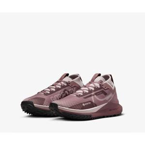 나이키 우먼 페가수스 트레일 4 고어텍스 쾌적한 트레킹화 DJ7929 201