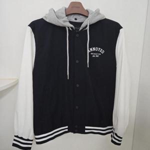 리트머스 HC38 아플리케 바시티 점퍼 LP1JU036