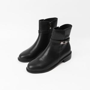 [신난다슈] 여성 앵클부츠 3cm 여자 숏 플랫 앵글 부츠 소가죽 통굽 발편한 쿠션 BS25023 블랙