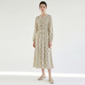 [포커스]스모크 밴딩 데이지 티어드 원피스 PBVFF6S1OP3021