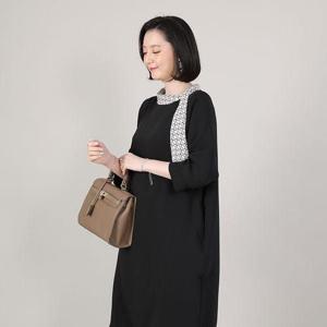 [애비뉴투지]엄마옷 스카프 일체형 루즈핏 여성 봄 가을 긴팔 항아리 원피스 O10207 50대 60대 중년여성