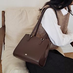 [맥끌라니] 604더비 숄더백