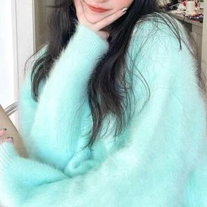 [나인포시즌]피렛 여성 가을 겨울 라운드넥 루즈핏 오버핏 민트색 민트 연두색 날개사 앙고라 니트 털니..