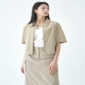 [지센][에센셜] 스판 스탠카라 반소매 셋업 점퍼 LSJPO471_BE