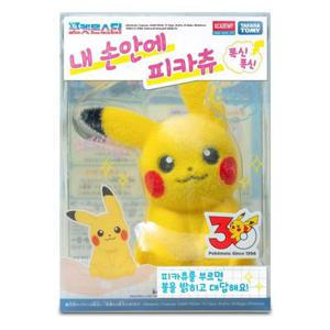 [사전예약-3/5부터 순차출고] 포켓몬스터 30주년 내 손안에 피카츄