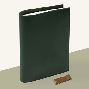 교보문고X소이믹스 딥포레스트 가죽 북커버+펜홀더