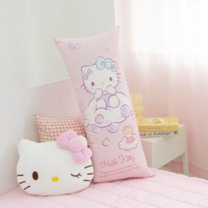 산리오캐릭터즈 헬로키티 사각바디필로우 버블드림