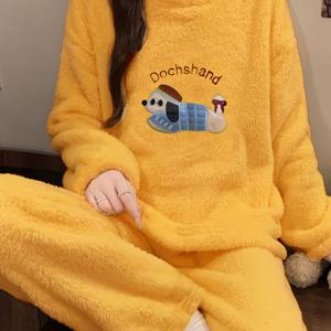 TEMU 옐로우 퍼피 코랄 여성용 파자마, 캐주얼 보온 라운지웨어 세트, 부드럽고 편안한 플란넬 원단, 가을/겨울 스타일, 긴팔 + 긴바지 2피스 파자마 세트