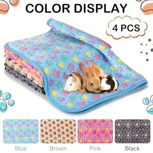 TEMU 4pcs 소형 동물용 부드럽고 편안한 플란넬 담요 - Guinea Pigs, Hamsters, Rabbits, Chinchillas - 아름다운 별과 꽃 패턴, 케이지 라인러용 따뜻하고 편안한 침구, 소형 동물 침구 | 생동감 있는 동물 침구 | 플러시 텍스처