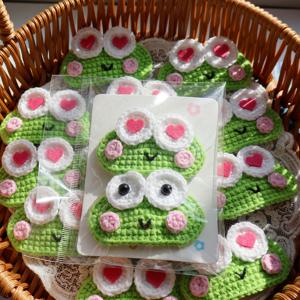 TEMU 유니크한 크로셰 개구리 헤어핀, 여성용 핸드메이드 선물, 헤어 액세서리, 니트 작은 개구리 헤어 클립, 수제 헤어핀, 여성용 헤어 액세서리, 귀여운 여성 헤어 장식