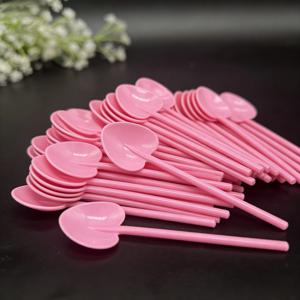 TEMU 43개 하트 모양 스푼 - 웨딩, 발렌타인데이, 생일, 기념일에 딱! 귀여운 디저트 스푼 - 케이크 시식, 로맨틱 디너 & 디저트 파티용 재사용 가능한 플라스틱 스푼 (43개 세트)