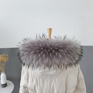 TEMU 고급스러운 인조 코트 칼라 장식 - 탈착 및 조절 가능한 고급스러운 인조 코트 칼라 장식, 탈착식 푹신한 후드 액세서리 (고급 인조 여우 소재), 겨울 코트, 재킷 및 파카에 적합 - 부드러운 겨울용 푹신한 플러시 보온 코트, 파카 코트