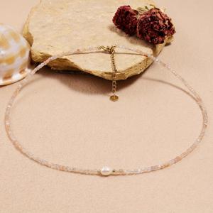 TEMU 1개 여성용 손으로 매달린 목걸이, 천연 선스톤 소재, 사각 비즈 장식, 따뜻한 금색 빛, 모든 계절에 적합한 데일리 착용