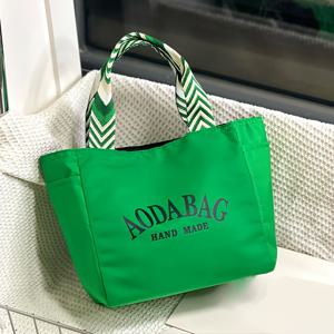 TEMU 여성용 대용량 잠금식 핸드백, 직장 및 데일리용 - 나일론 엄마 가방, 레터링 토트, 손세탁 가능, 잠금장치 및 넉넉한 내부 공간