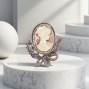 TEMU 우아한 라이트 럭셔리 브로치 —— 카메오 디자인, 실버톤 메탈, 브라운 라인스톤. 미디 드레스, 귀걸이, 새틴 장갑과 완벽한 조화. 자선 갈라, 오페라 밤, 할로윈 파티에서 빛나는 우아한 선물