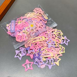 TEMU 32개 컬러풀 헤어 클립 세트 | 하트, 곰돌이, 별, 기하학적 패턴이 있는 우아하고 스타일 - 여성에게 이상적, 미끄럼 방지, 데일리 사용 또는 생일 파티 선물용으로 패셔너블하고 다재다능한 헤어 액세서리