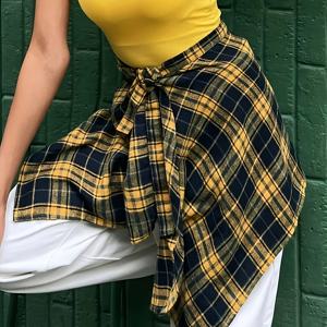 TEMU 체크무늬 디자인으로 노출 방지 및 힙라인 커버가 가능한 스타일리시한 여성용 원피스 레이어드 스커트입니다. 속옷으로 스웨트셔츠와 짧은 스커트를 같이 입으면 남녀 모두 캐주얼 스포츠룩에 적합합니다.